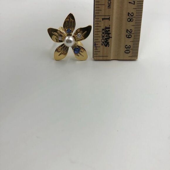 18K Gold Plated Women's Flower Ring Cubic Zirconia Waterproof Hypoallergenic - Picture 11 of 11